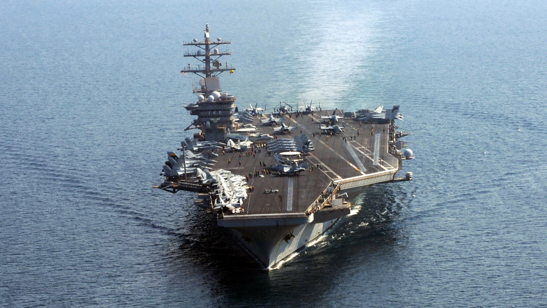 欧文狂飙40+三双惊艳联盟，76人铁血防守终结尼克斯连胜