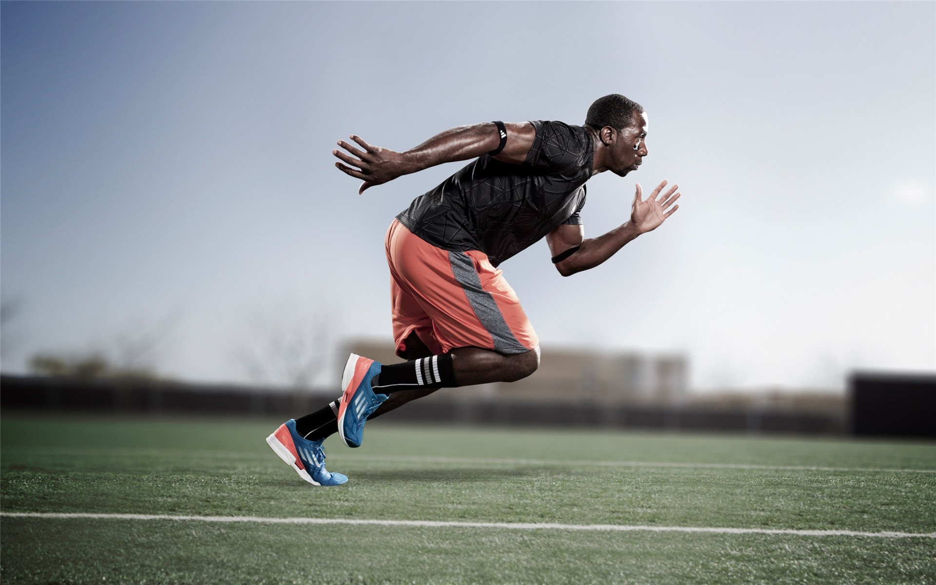 绿茵场上的双重奏鸣，佩德里的魔法时刻与北非之鹰的锐利撕裂