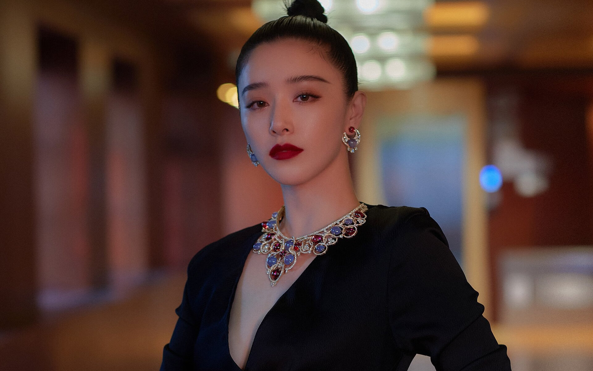 钢铁防线与孤胆英雄，2026世界杯E组，保加利亚以最刻薄的方式捅破波兰童话，莫德里奇上演致命一击